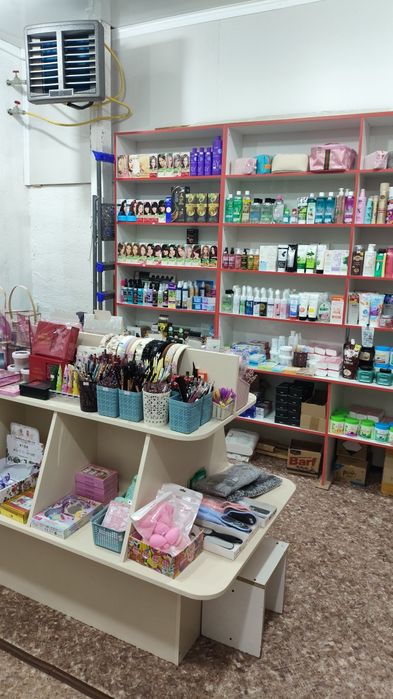 Срочно!Продается бутик в Grand Bazaar с мебелью