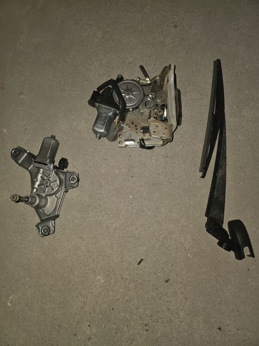 Grand cherokee Wk2 2017 година на части