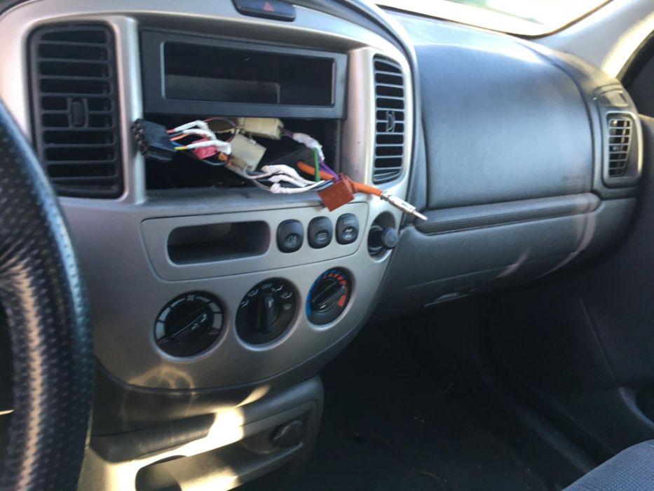 Mazda Tribute 2.0i 4x4 на части мазда трибут 4х4