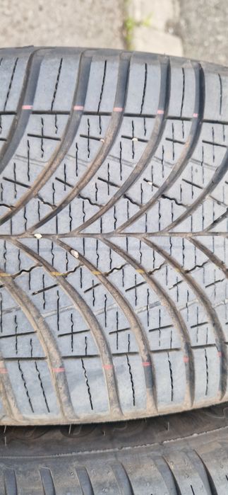 225 45 R17 94W 4Seasons Goodyear Vector  Clasa A Dot.4324 8mm Anvelope Cauciucuri