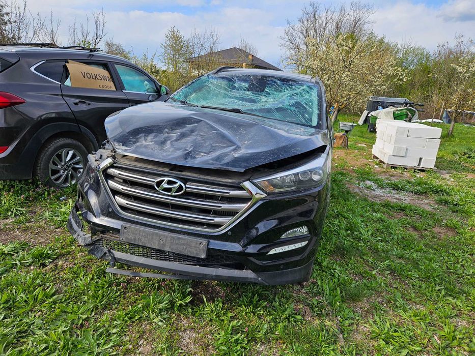 Dezmembrez hyundai tucson 2017