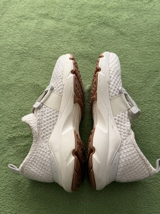 Tod’s,sneakersi pt. femei,mărimea 40