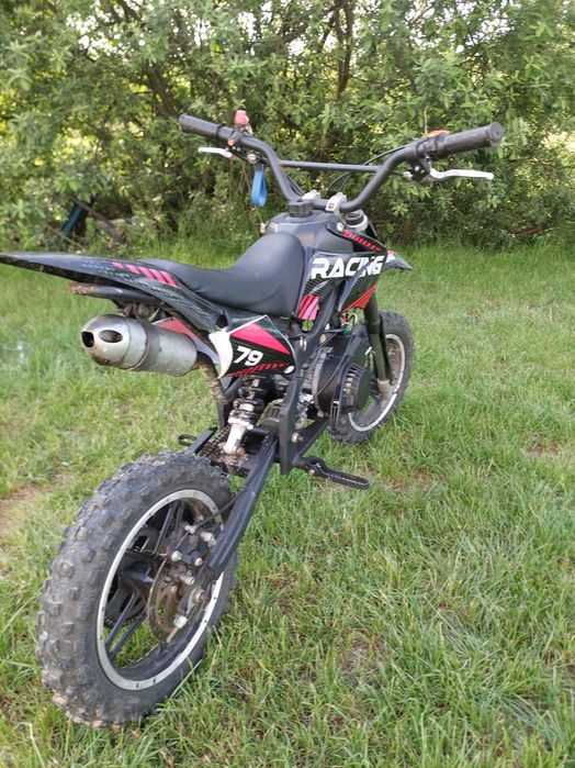 Motocicleta de copii