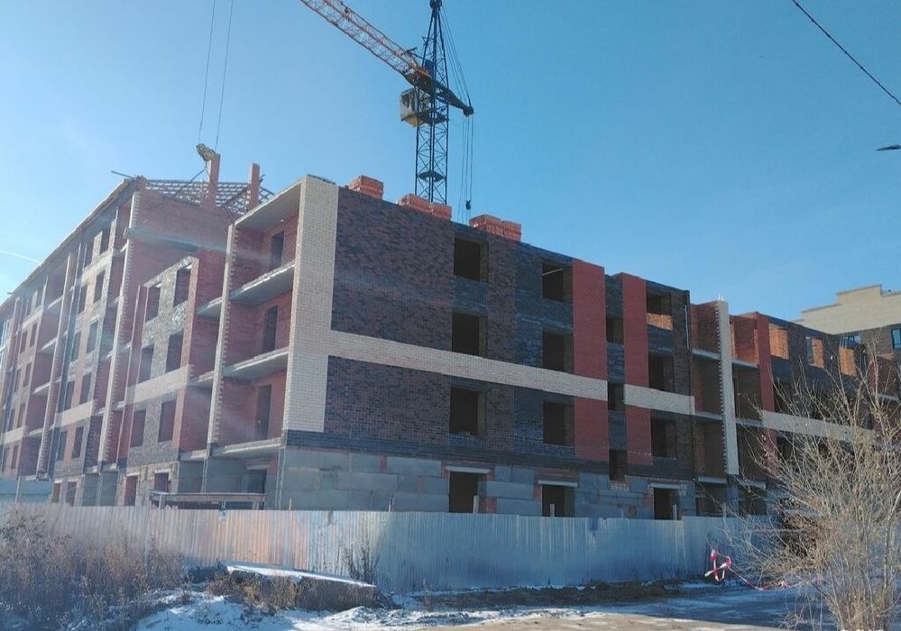 Продается 4х ком кв Кошкарбаева 24