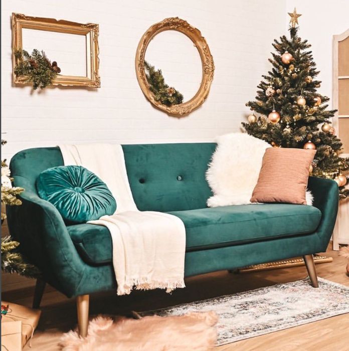 Зелен диван EGEDAL (JYSK)