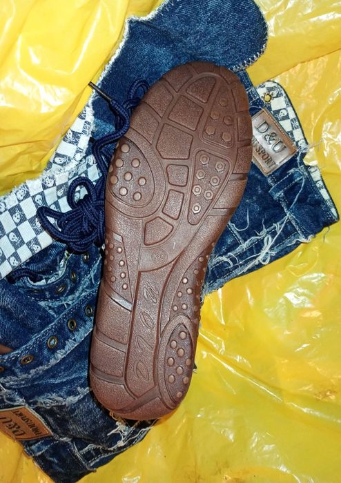 ghete lungi noi, nepurtate, material: blugi / jeans / denim cu siret frontal si fermoar partea interioara, culoare: negru / bleumarin, masura: 36 - 40