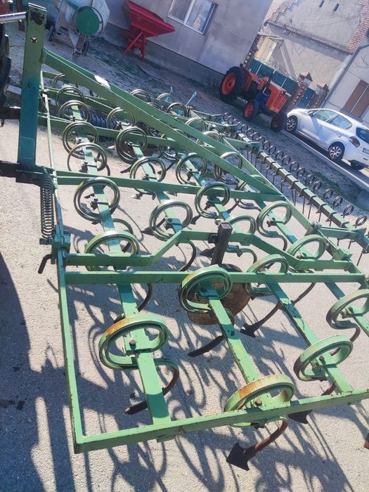 Vând Combinator agricol rabatabil de 4 metri