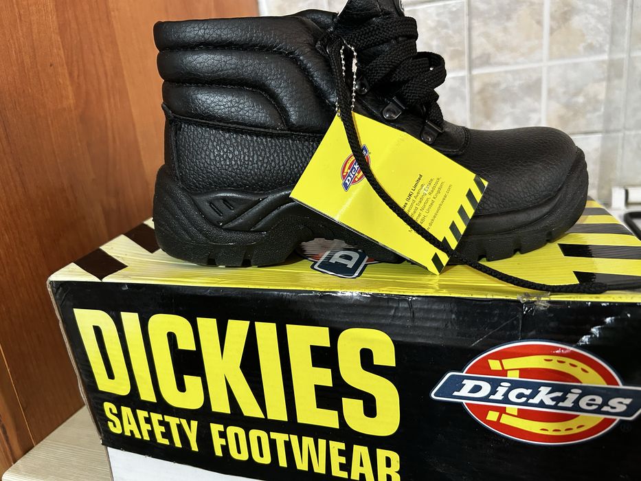 Новые Ботинки СИЗ 38 размер.