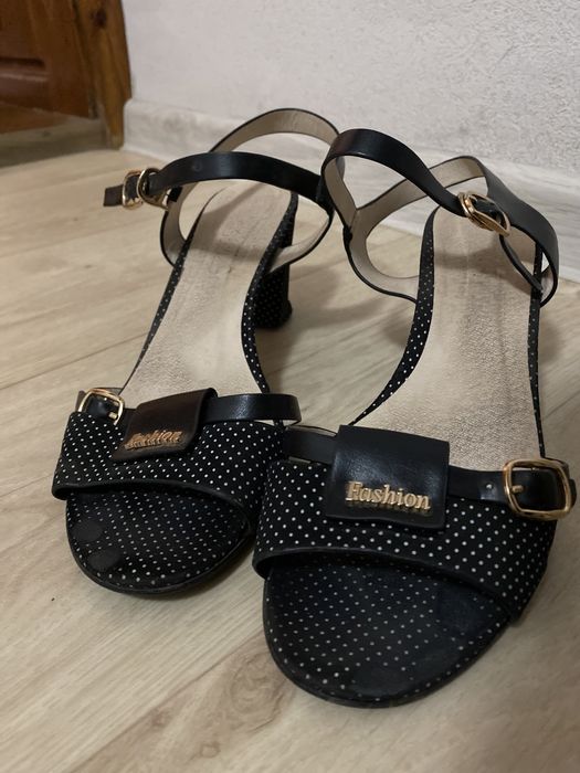 Продаются басаножки женские