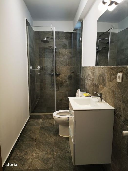 Apartament 3 camere, cu garaj si boxa, in Borhanci