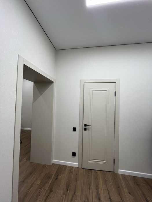 Поклейка обоев!