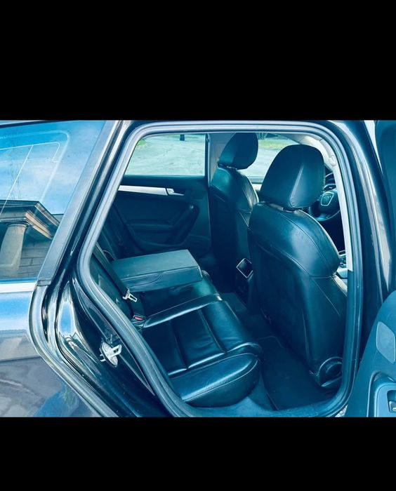 Vand audi a4 2012