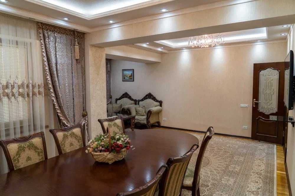 3-х комнатная квартира на Госпитальном ID: 5408