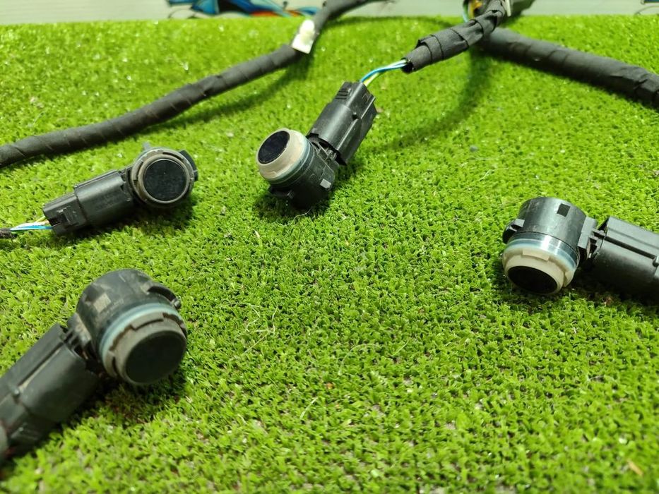 SENZORI PARCARE SPATE FORD PUMA 2024 1.0 BENZINA EcoBoost Hybrid MHEV Crossover Compact COD OEM HU5T-15K859-AAW / MU5T-15K859-GA / 2020-2024