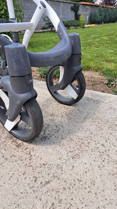 Бебешка количка ADAMEX