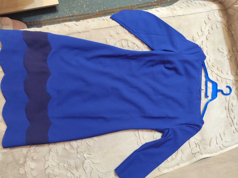 Много красива нова рокля TRENDYOL