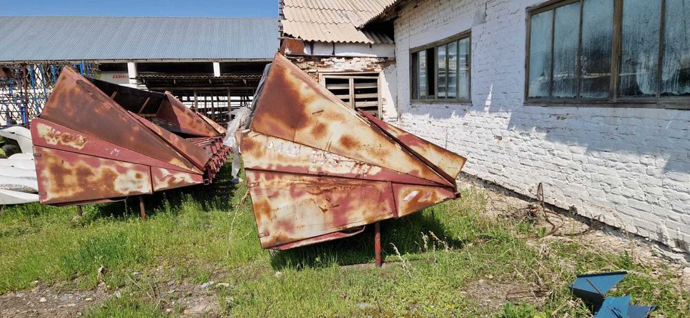 Приспособление для уборки подсолнечника