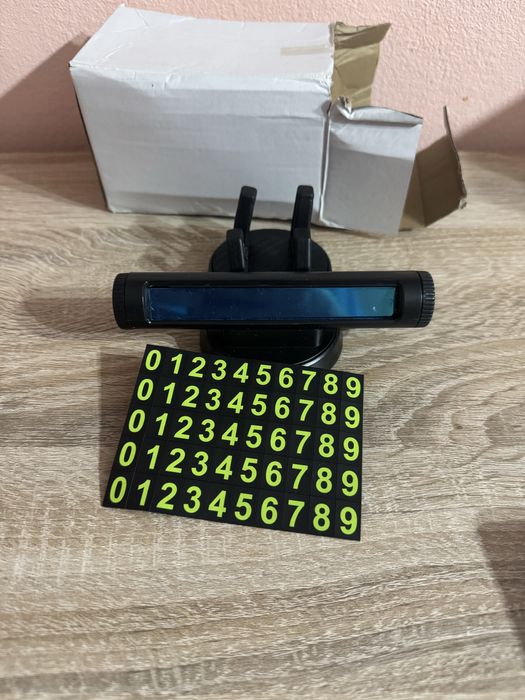 Suport numar telefon pentru masina. Predarea doar in Oradea