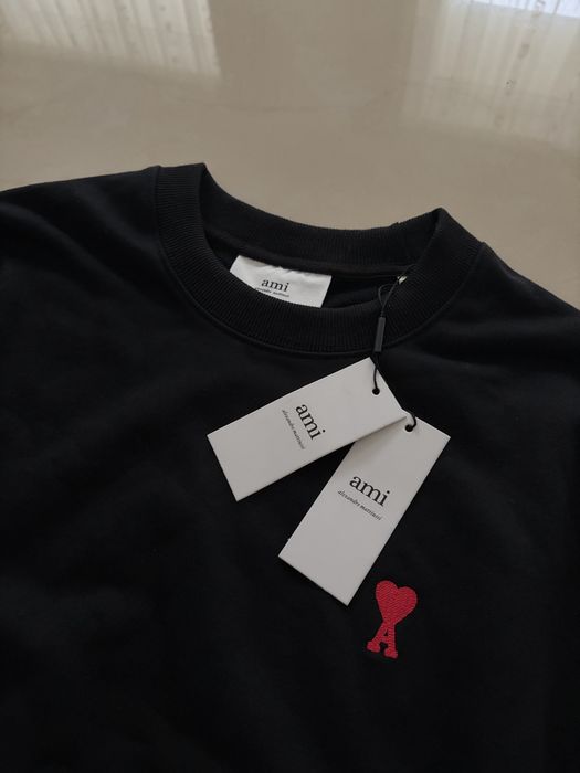 Bluză AMI Paris Negru Crewneck (Material Sweatshirt) Inima Roșie M Nou
