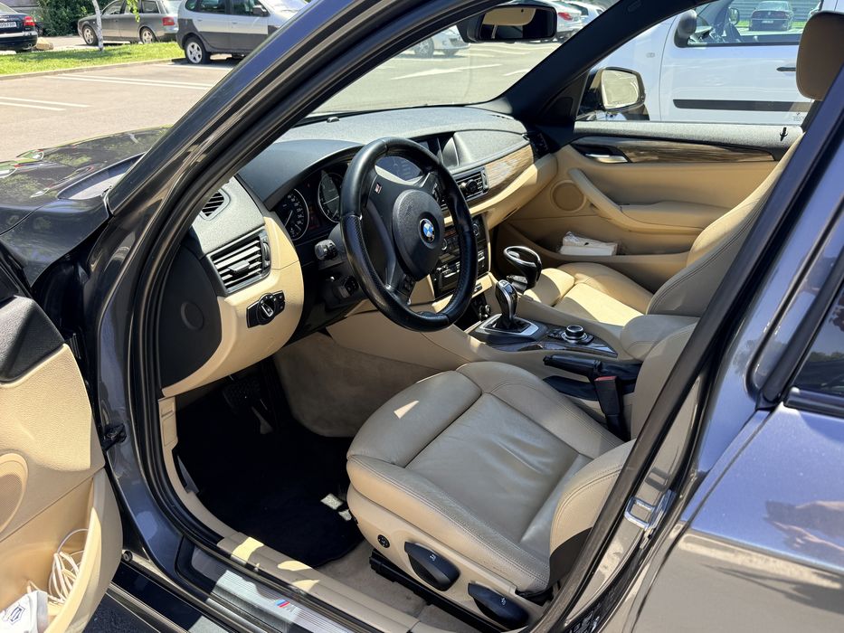 BMW X1 2013 — imagine 2