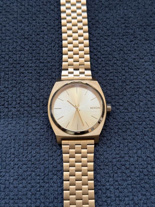 Нов часовник унисекс злато върху злато Nixon Time Teller 37mm