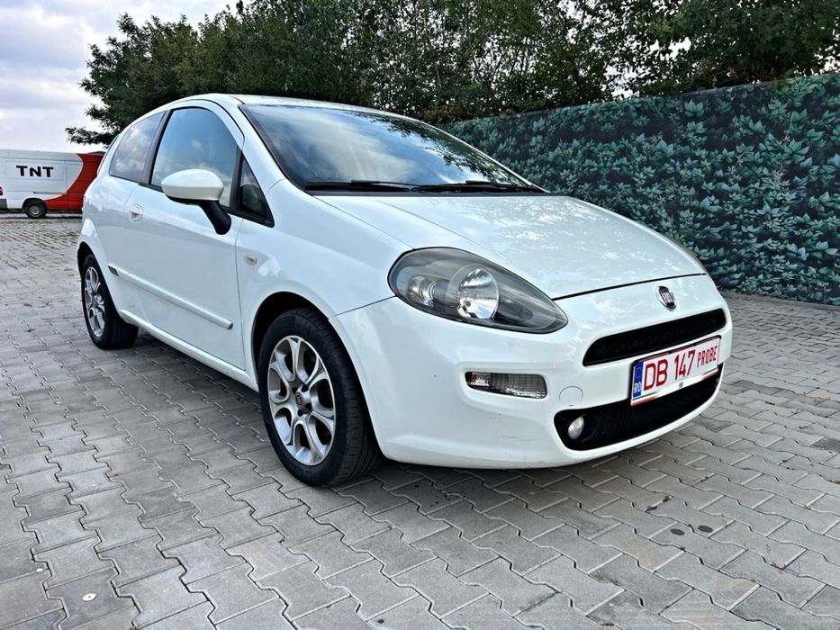 Fiat Grande Punto 1.3 Multijet 90 CP – stare foarte bună