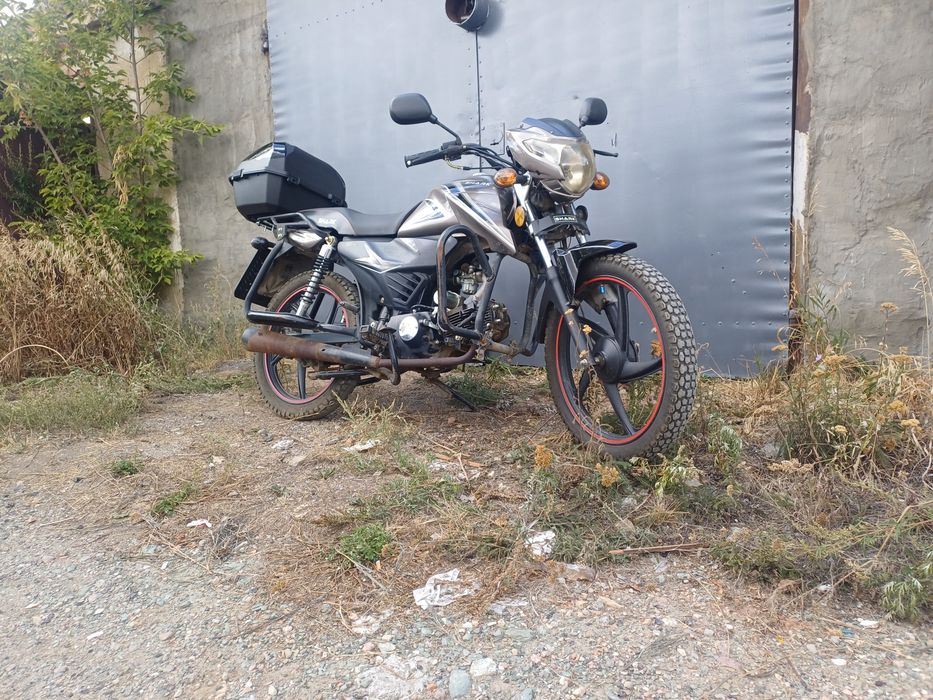 Мопед  125  кубов