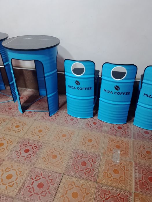 Капсула,сталы из бочки, бисетки зима лета, стол с огнем, барные стулья