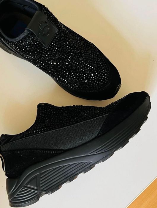 Adidași sneakers trussardi nr 37 piele întoarsă