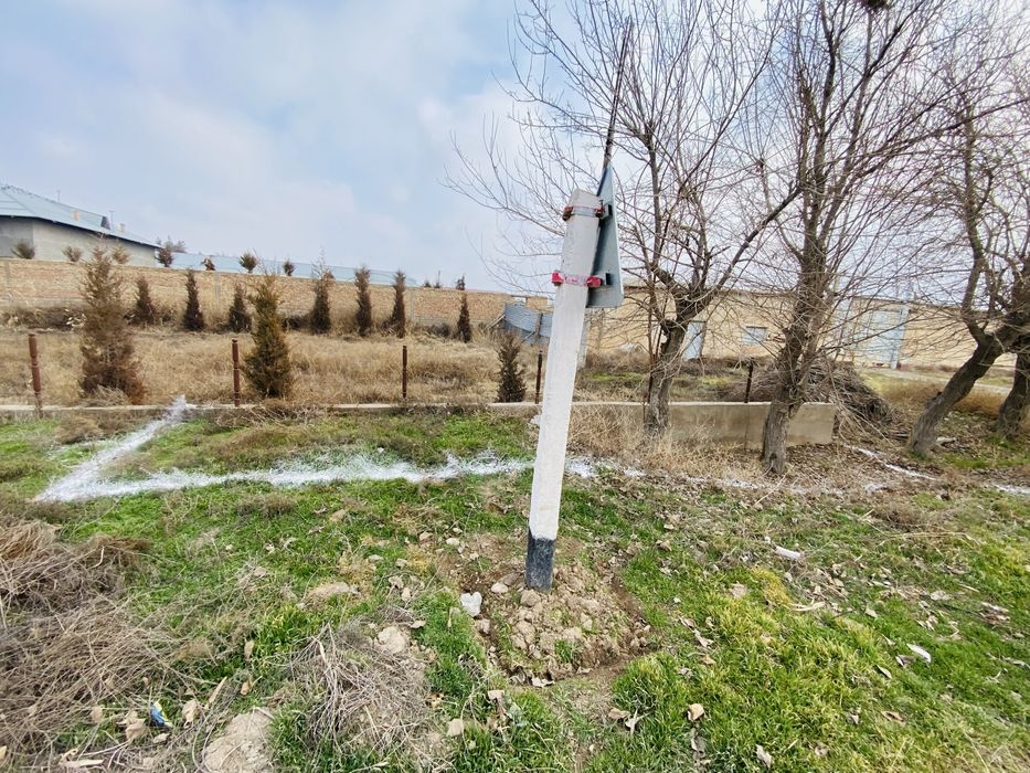 Yer sotiladi , aqlli bekat qurish uchun . Noturar