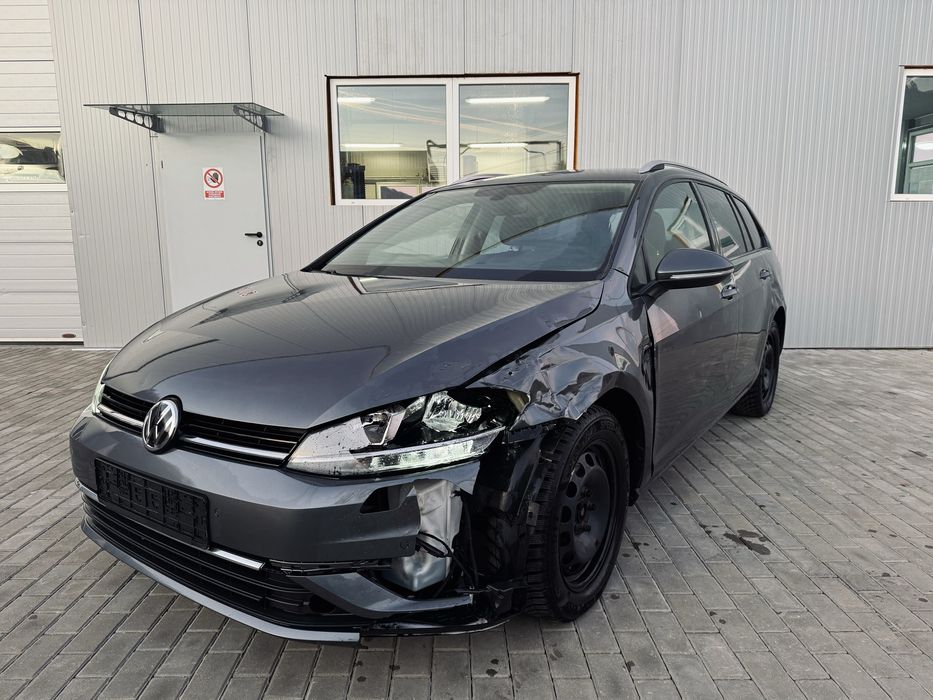 VW Golf 7 Facelift 1.6 TDI *2019* *Euro 6* *Usor avariat*
