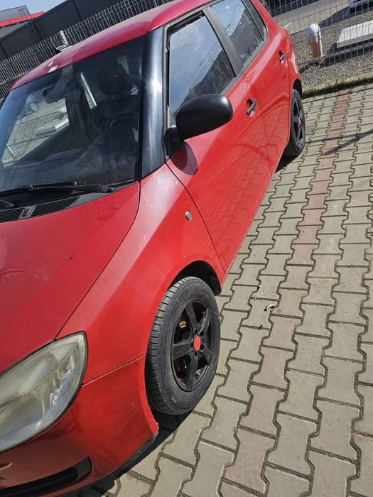 Vând skoda fabia II