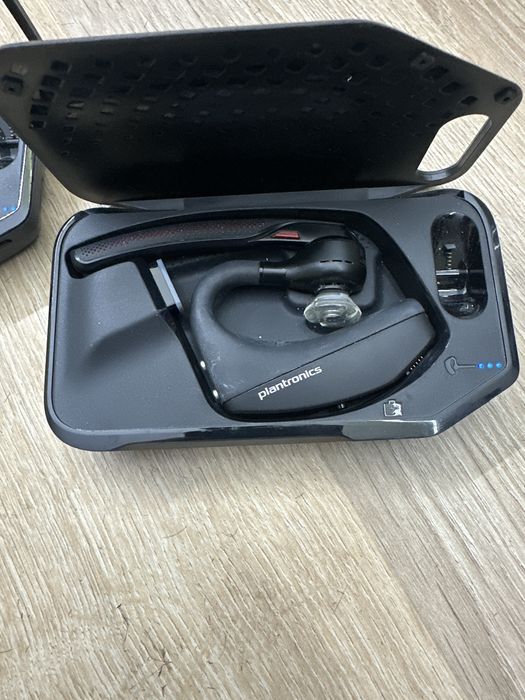 Platronics Voyager 5200