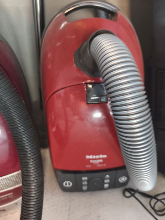 Aspirator Miele 1800 W