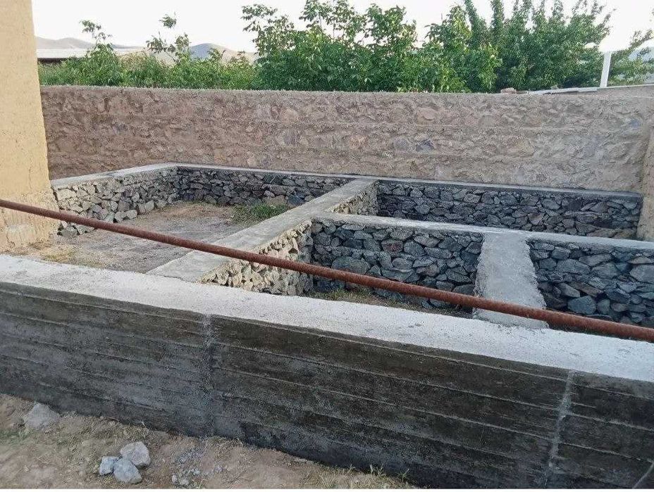 Uchastka sotiladi