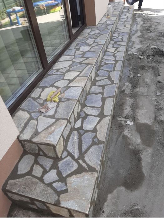 Vand si montez piatra naturala oriunde in tara