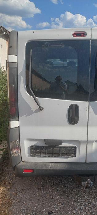 Renault Trafic 1,9 dci , Рено Трафик на части!
Май 2003