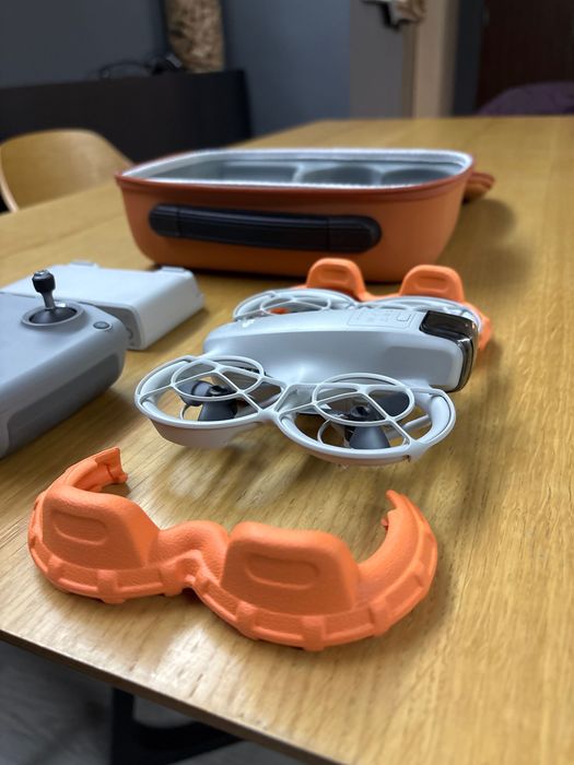Drona DJI Neo Fly More Combo Brasov • OLX.ro