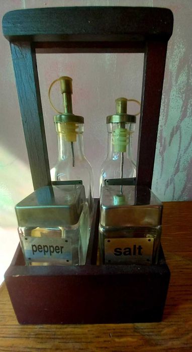 Съд за ядки, Декантер Оливерник, Съдове медни Подложки Пепелник Малта