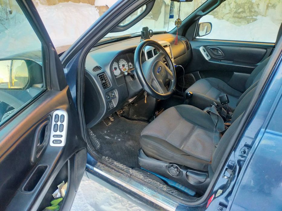 Продам форд Маверик