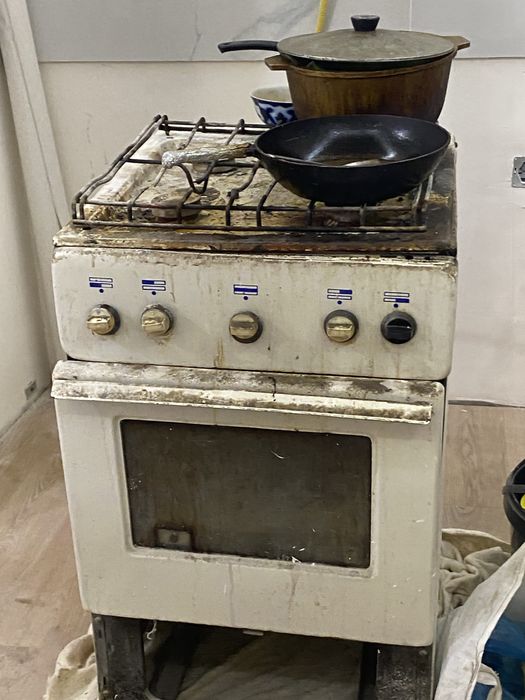 Продается газовая плита