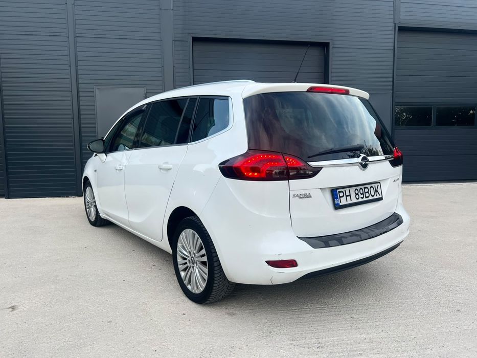Opel Zafira C 2016 1.4benzina +GPL 140cp