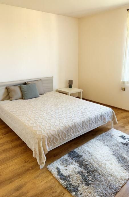 Дава се под наем Двустаен апартамент в Варна, Левски - 70 кв.м за 423.81 € - Снимка #2