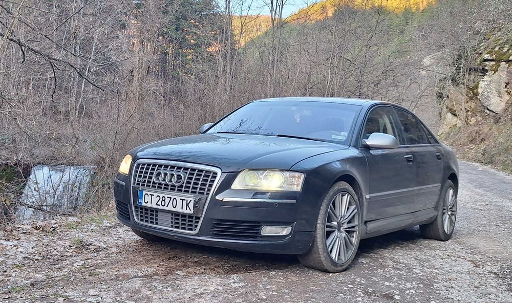 Audi A8 W12 2004
