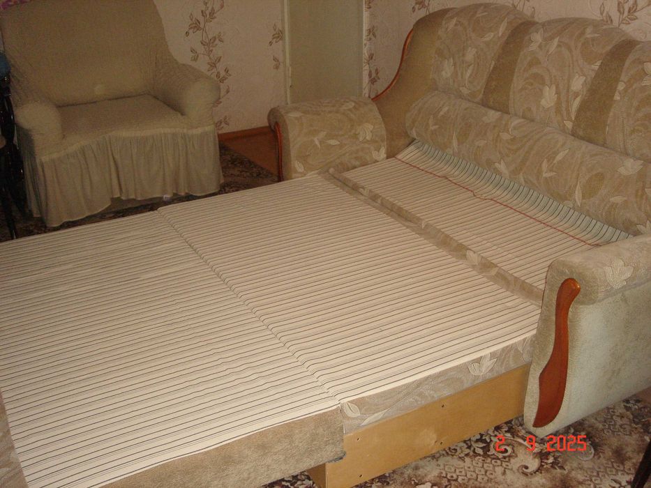 продам диван и два кресла кровати