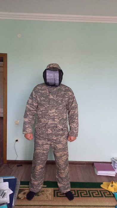 Костюм камуфляжный летний.