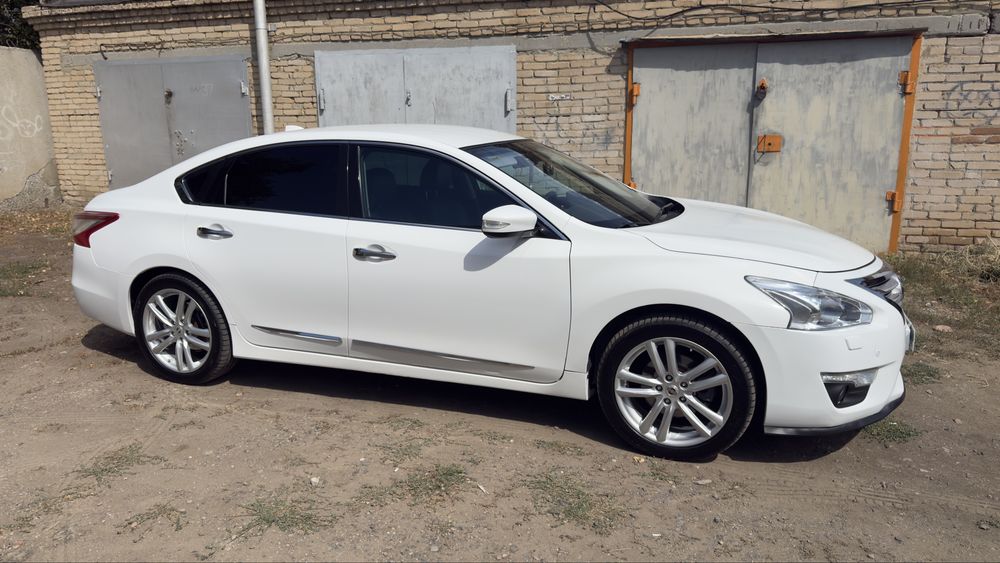 Продам Nissan Teana
