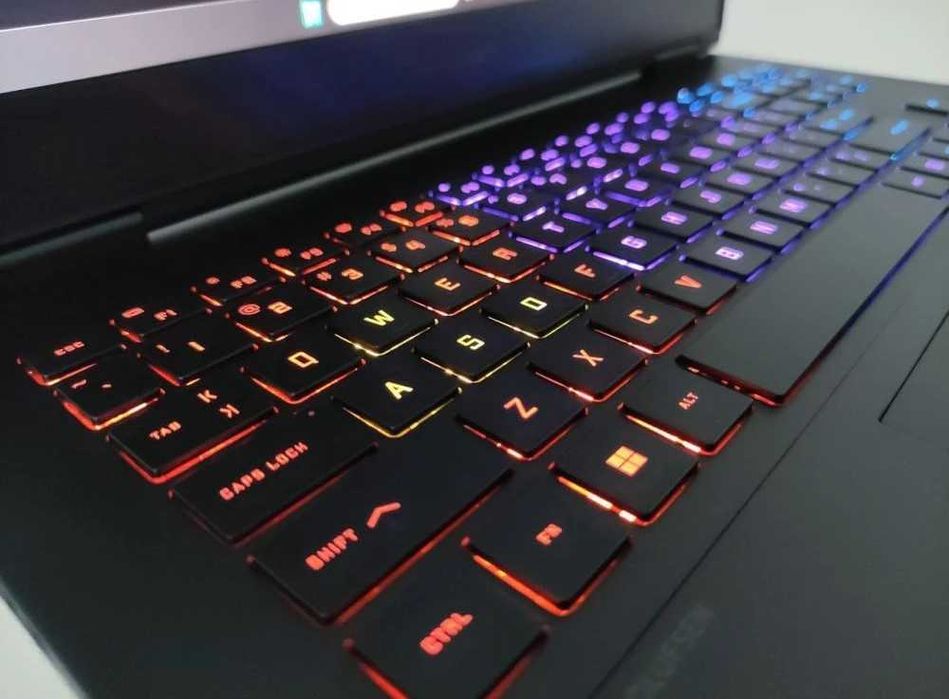 ПРОДАМ HP OMEN 16 Игровой Ноутбук Core™i9-13900HX/16GB/1TBSSD/RTX4060.