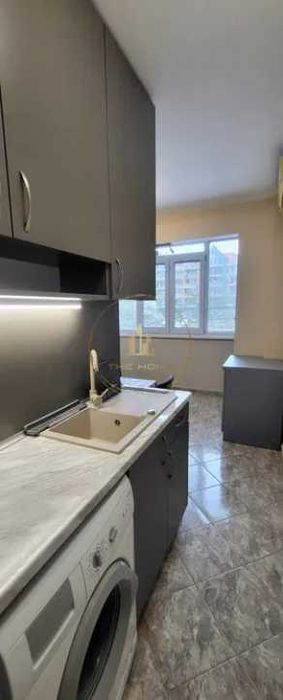 Отлична цена 3 стаен Възраждане