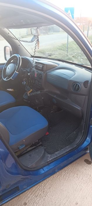 !!!VAND sau SCHIMB!!!